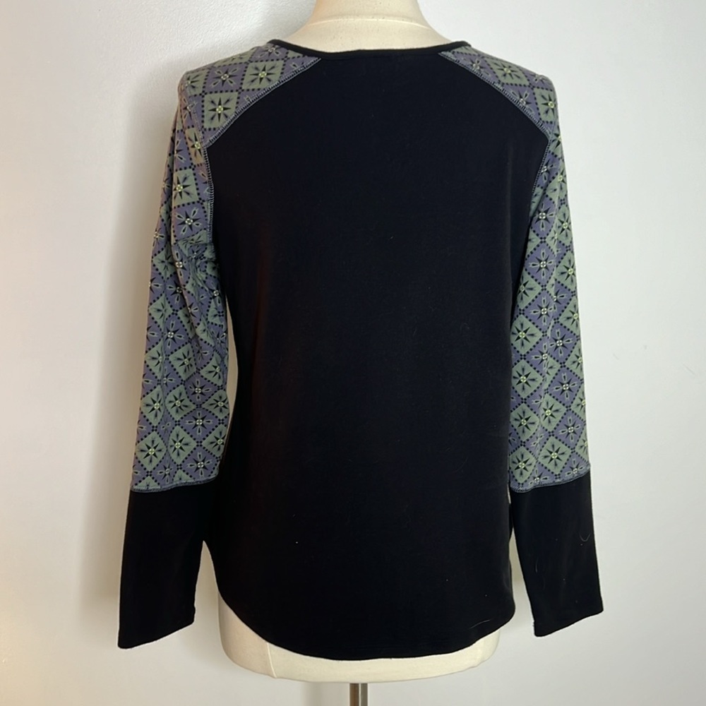 Kerrits super soft 3 button long sleeve top size medium - Picture 5 of 8